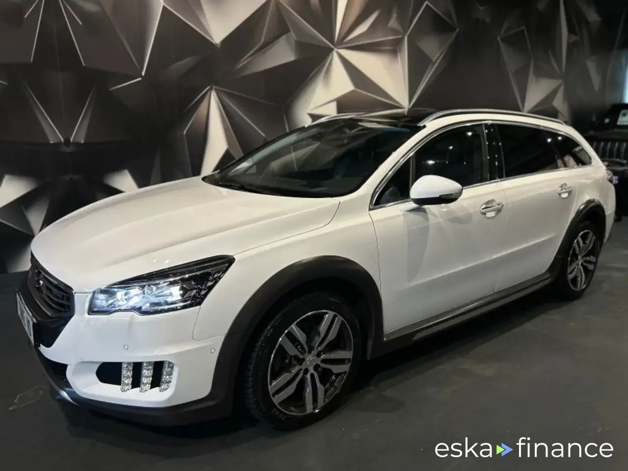 Leasing Wagon Peugeot 508 2015