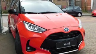 Lízing Hatchback Toyota Yaris 2021