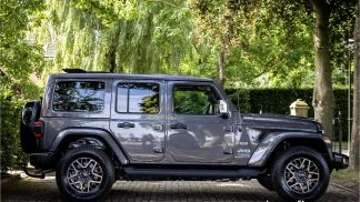 Leasing Convertible Jeep Wrangler 2021