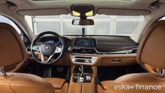 Lízing Sedan BMW 740 2017