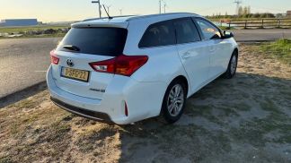 Leasing Hatchback Toyota Auris 2013