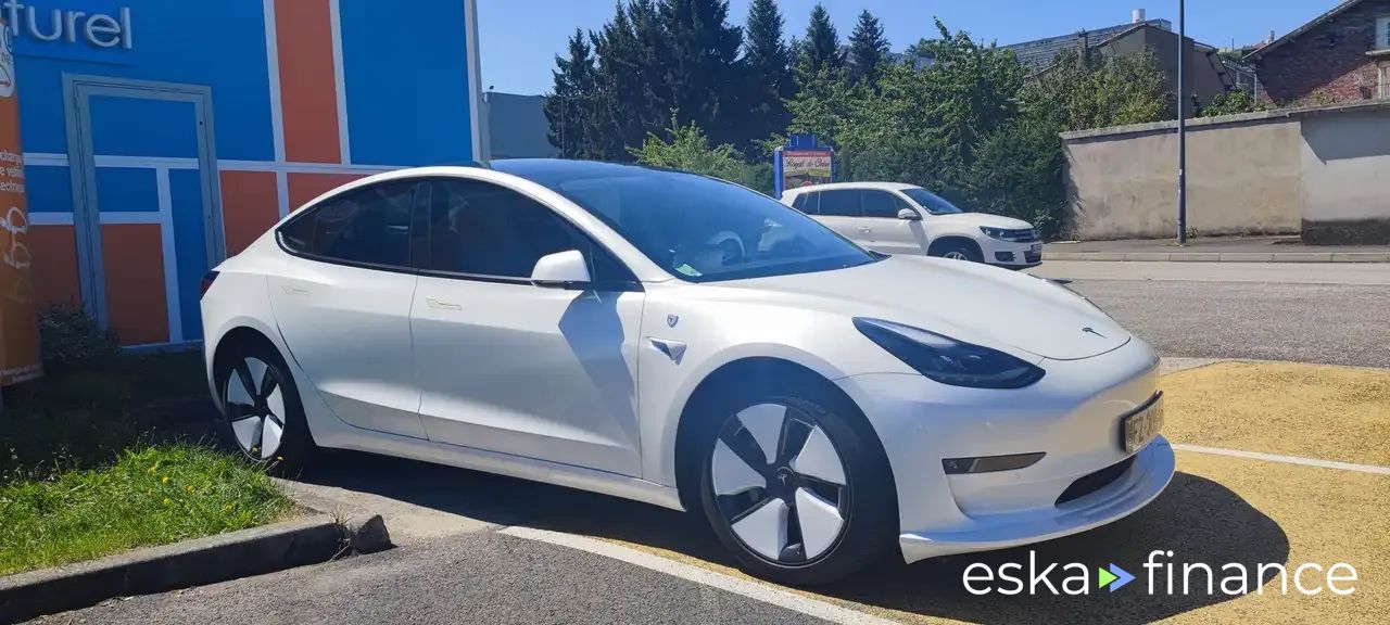 Leasing Sedan Tesla Model 3 2021