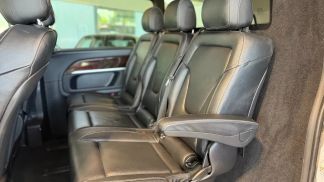Lízing Hatchback MERCEDES V 250 2015