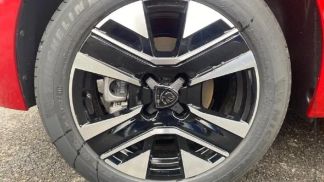 Leasing Sedan Peugeot E-208 2024