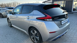 Hatchback Nissan Leaf 2018