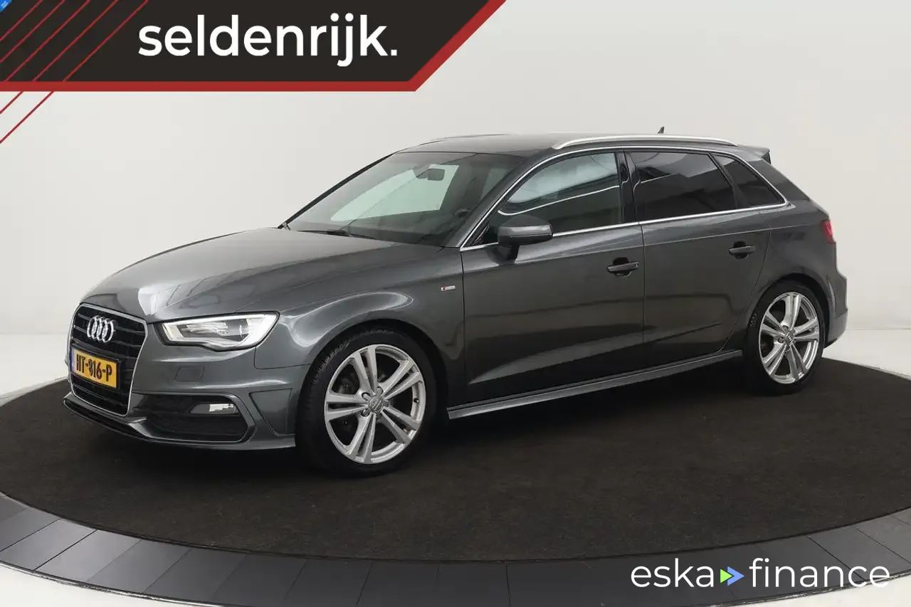 Leasing Hatchback Audi A3 2015