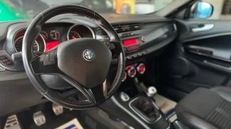 Financování Sedan Alfa Romeo Giulietta 2010