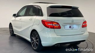 Lízing Hatchback MERCEDES CL 2012