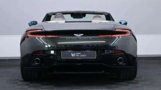 Leasing Convertible Aston Martin DB12 2024