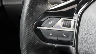 Lízing Hatchback Peugeot 208 2020
