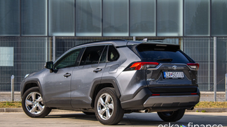 Leasing SUV Toyota RAV4 2020