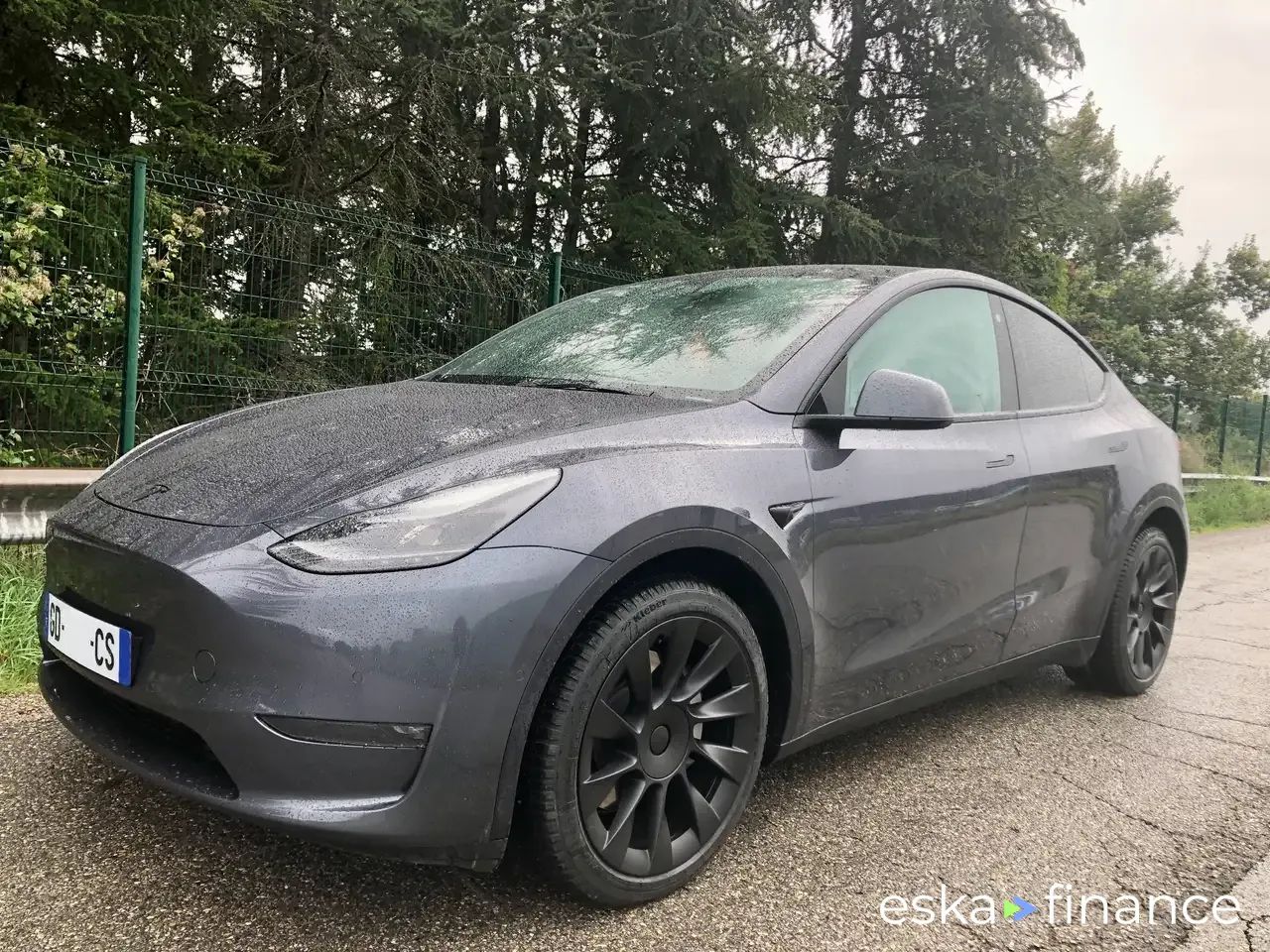 Finansowanie SUV Tesla Model Y 2021