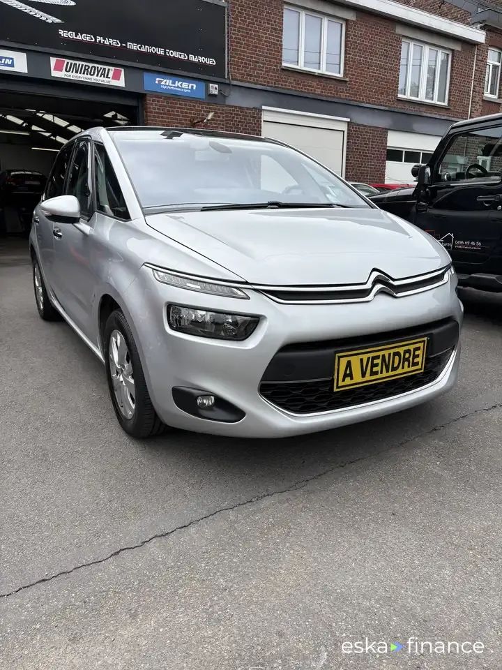 Lízing Hatchback Citroën C4 Picasso 2016