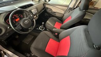 Financování Sedan Toyota Yaris 2015