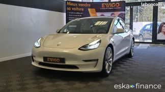 Leasing Sedan Tesla Model 3 2019