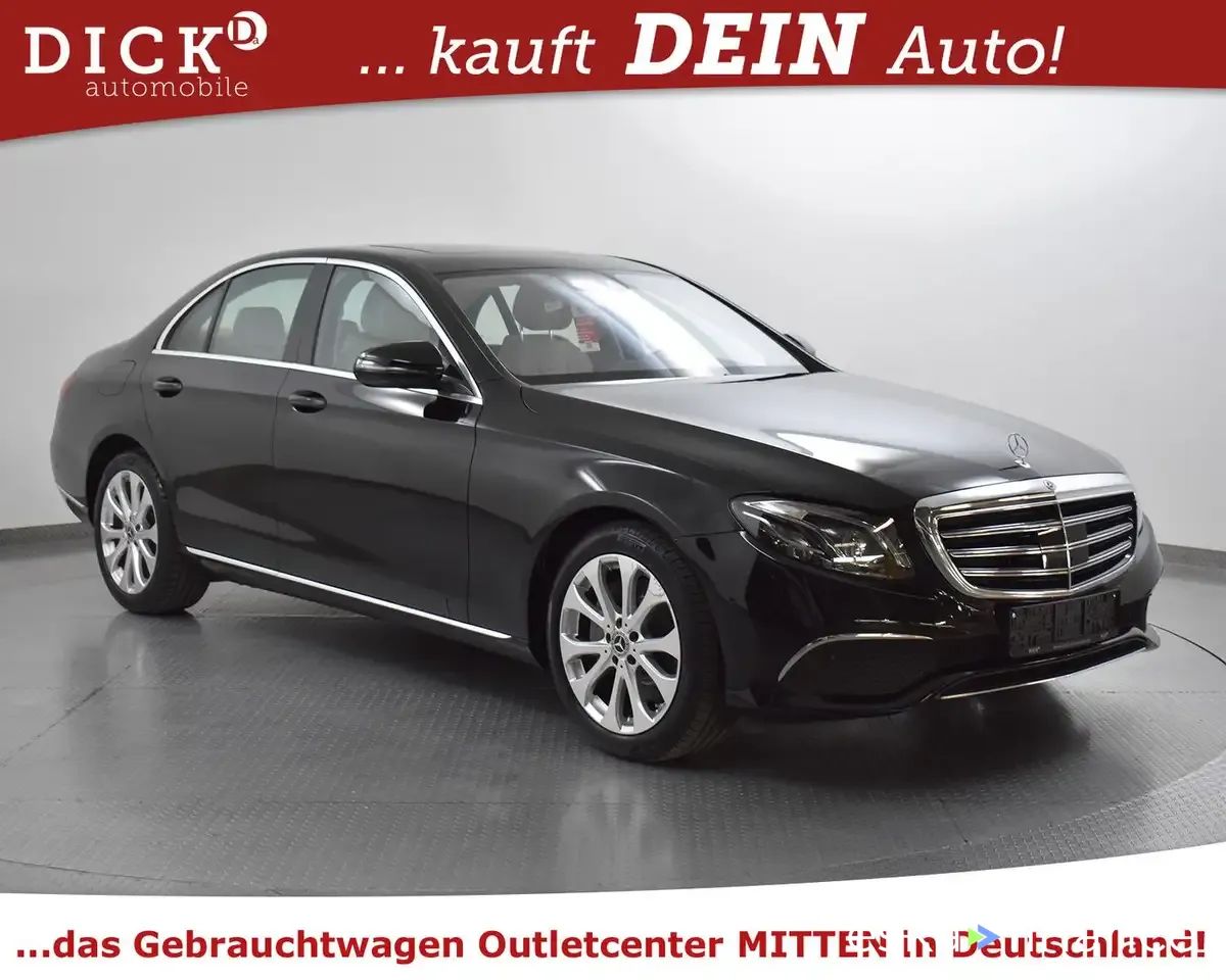 Lízing Sedan MERCEDES E 220 2020