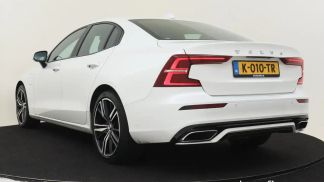 Lízing Sedan Volvo S60 2021