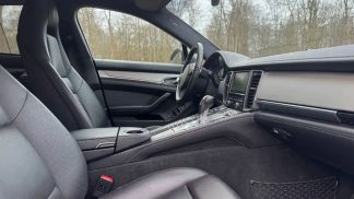 Lízing Sedan Porsche Panamera 2014