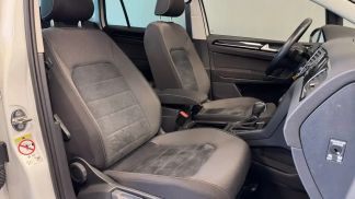 Financování Hatchback Volkswagen Golf Sportsvan 2017