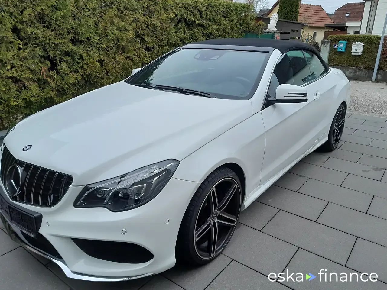 Financování Konvertibilní MERCEDES E 400 2015