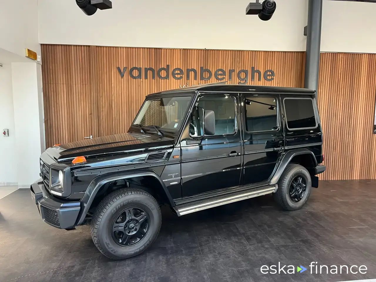 Lízing SUV MERCEDES G 350 2018