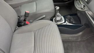 Financování Sedan Toyota Yaris 2016