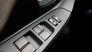 Lízing Hatchback Toyota Yaris 2018