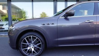 Financování SUV Maserati Levante 2017