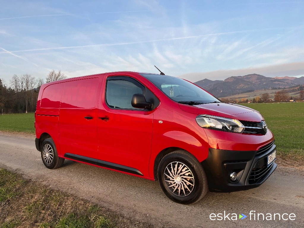 Financování Jiný Toyota Proace 2017