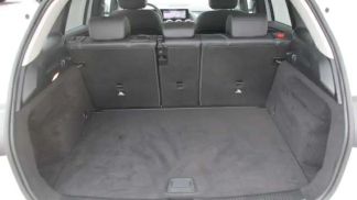 Lízing Sedan MERCEDES B 180 2023