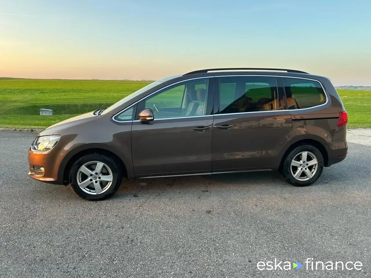 Finansowanie Hatchback Volkswagen Sharan 2013