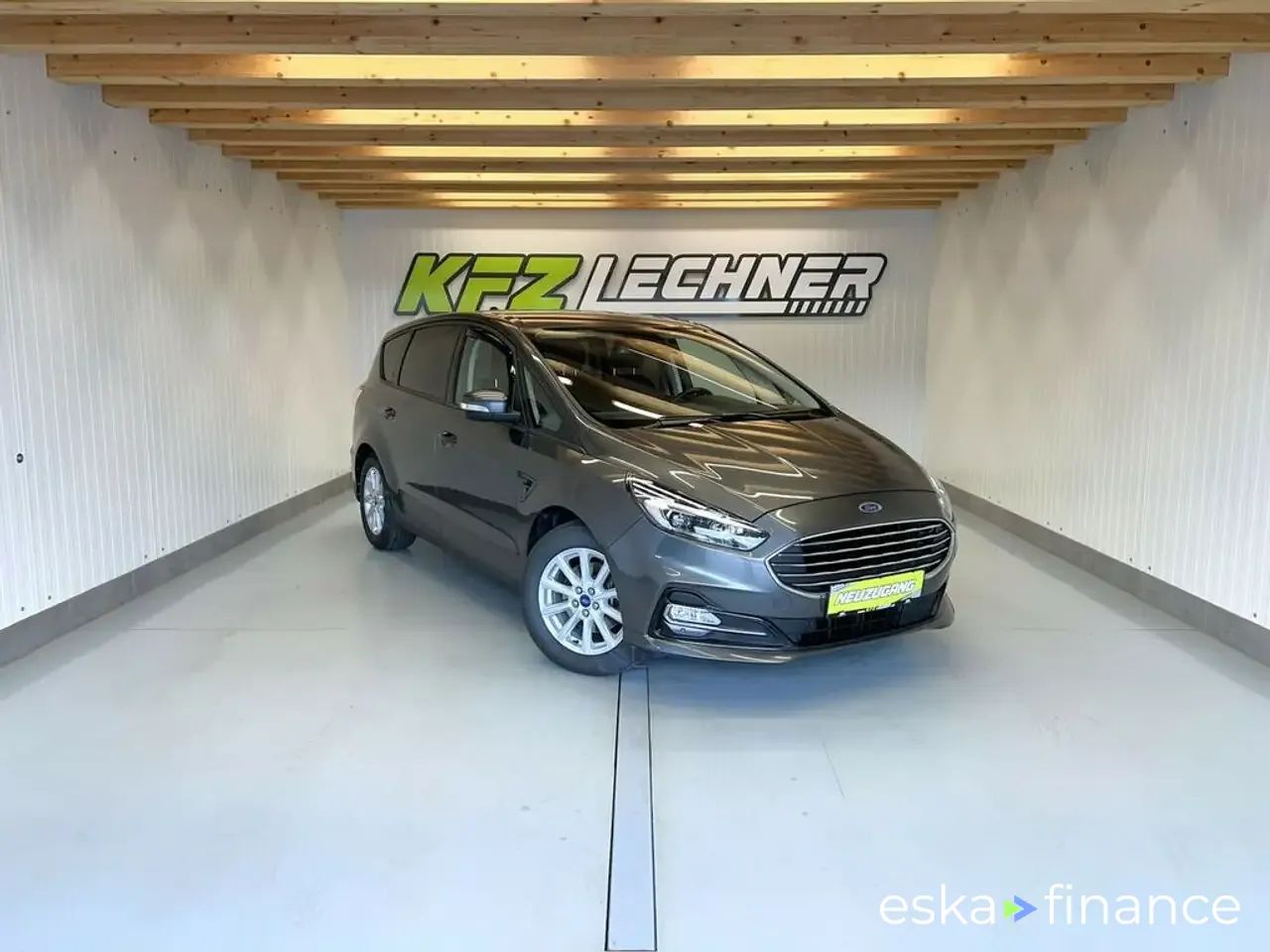 Lízing Hatchback Ford S-Max 2022