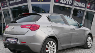 Leasing Hatchback Alfa Romeo Giulietta 2010