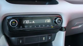 Leasing Hatchback Toyota Yaris 2022