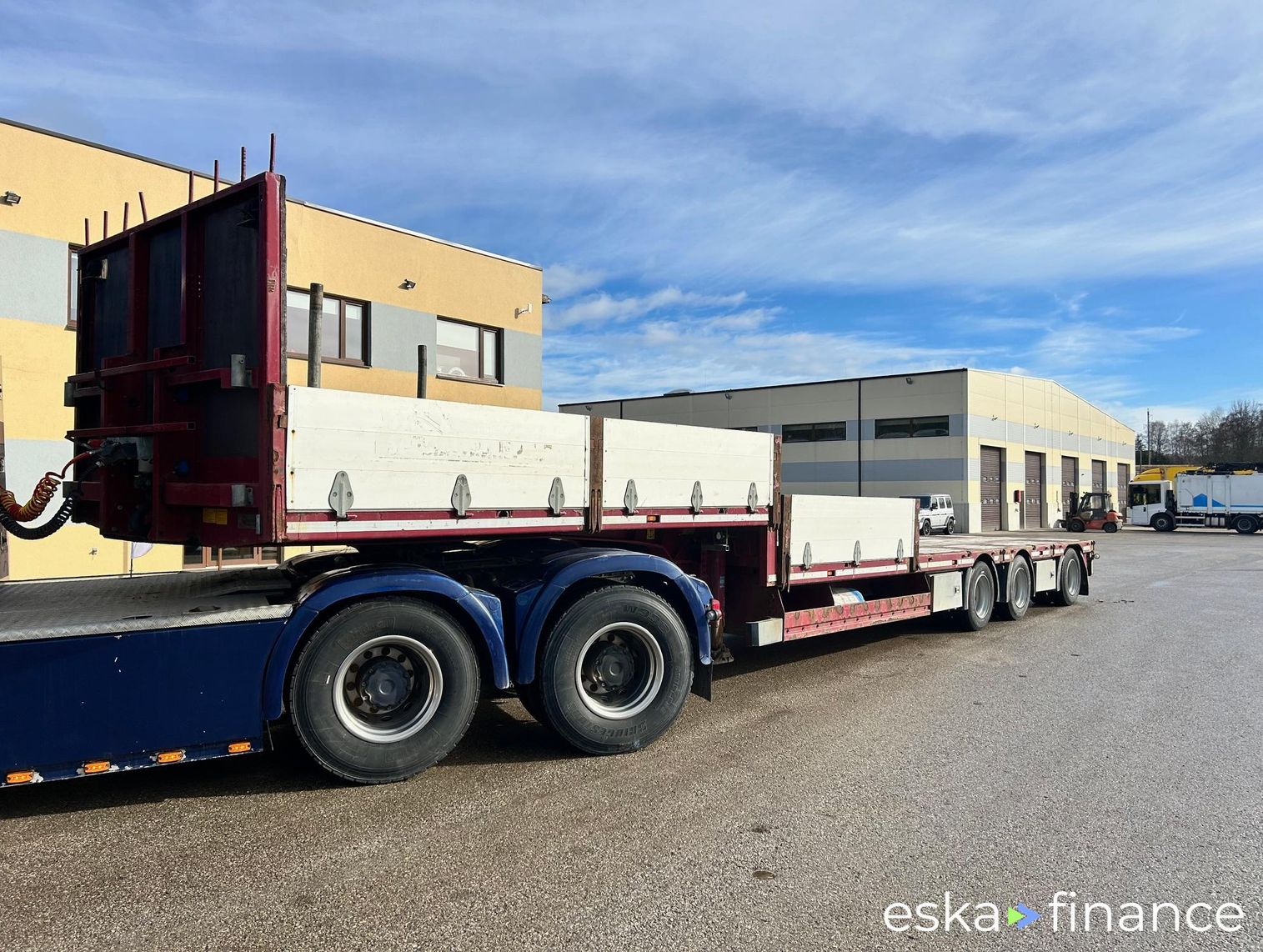 Leasing Semi-trailer HRD 3-AXLE JUMBO 2015