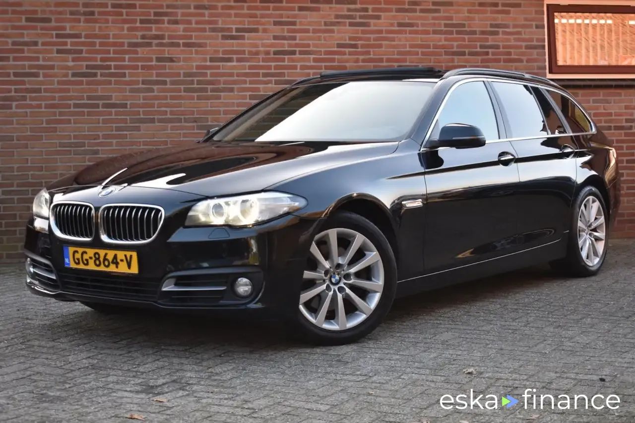 Leasing Wagon BMW 520 2014