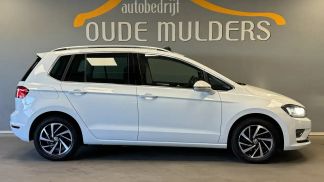 Financování Hatchback Volkswagen Golf Sportsvan 2017