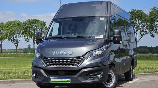 Iveco DAILY 35S18 2021