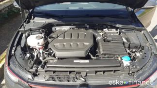 Leasing Sedan Volkswagen Golf 2024