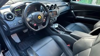Leasing Sedan Ferrari FF 2014