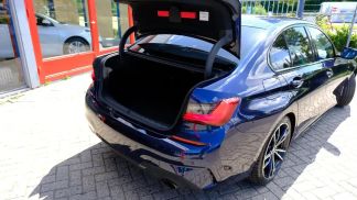 Lízing Sedan BMW 330 2019