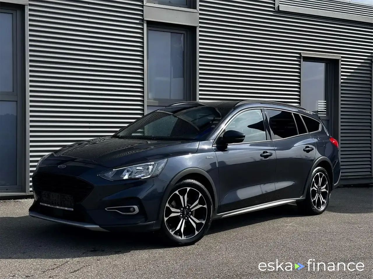 Wóz Ford Focus 2020