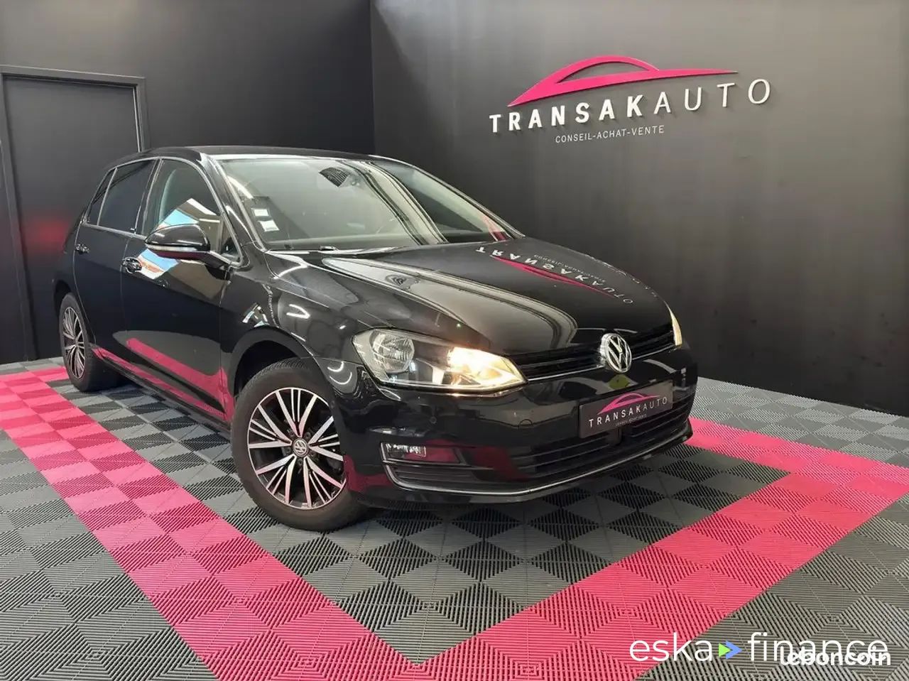 Lízing Sedan Volkswagen Golf 2016