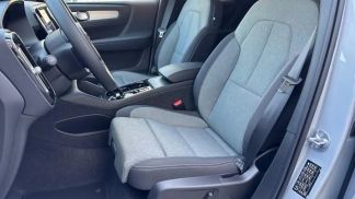 Leasing SUV Volvo XC40 2025