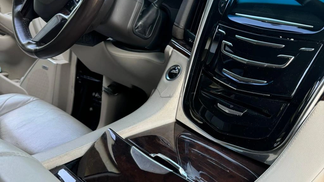 Lízing SUV Cadillac Escalade 2015