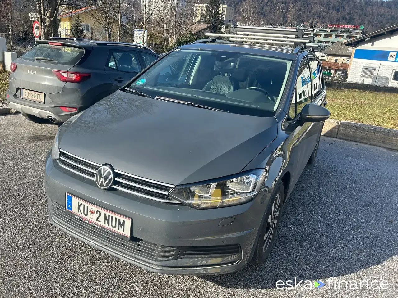 Lízing Hatchback Volkswagen Touran 2022