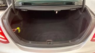 Lízing Sedan MERCEDES E 200 2017