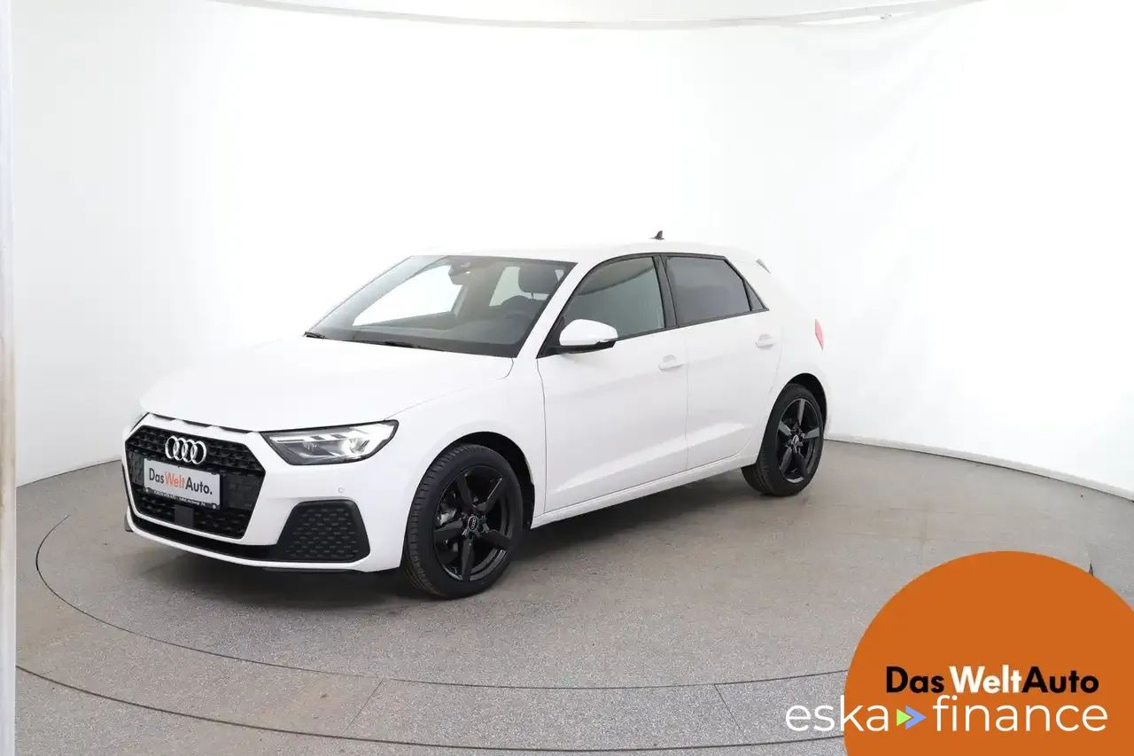 Leasing Sedan Audi A1 2025