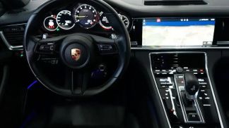 Lízing Sedan Porsche Panamera 2021