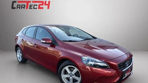 Volvo V40 2015